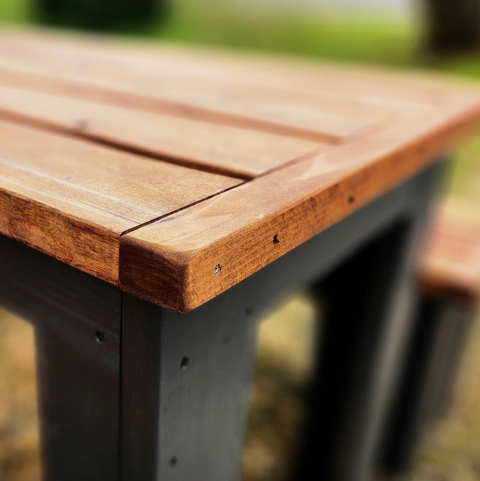 Redwood Farmhouse Dining Set - Image 4