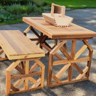 Wagon Wheel Picnic Table